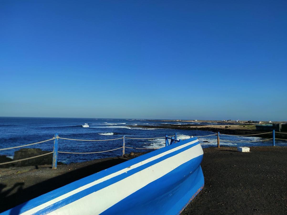Enjoy Cotillo Luaran gambar